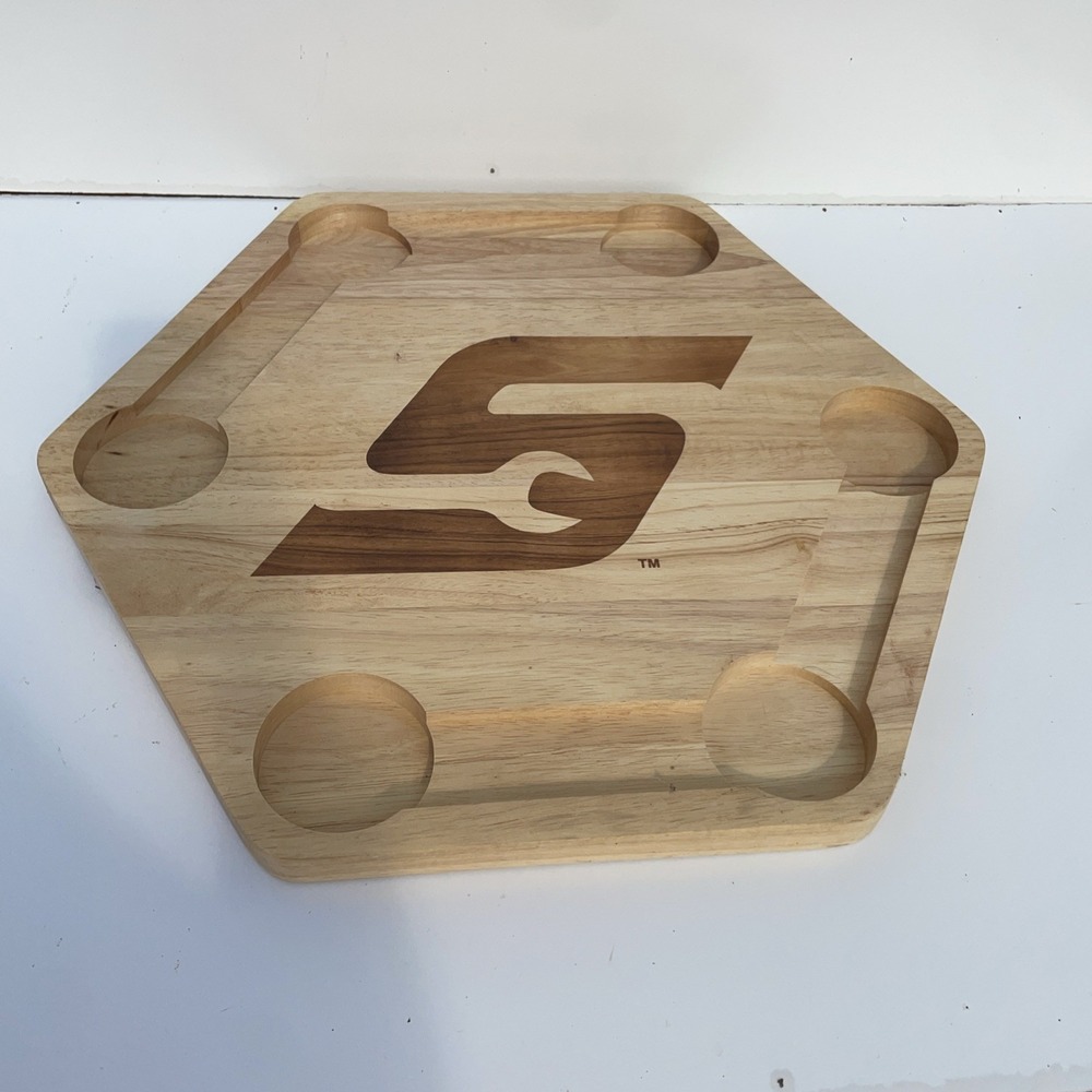 Snap-on  Wooden Charcuterie Board Snack Tray Game Night Tool Organizer